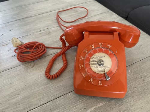 Téléphone orange cadran - téléphone, à