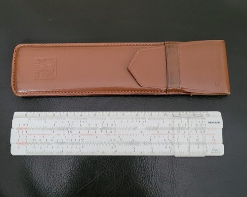 Ancienne règle calcul de - À,