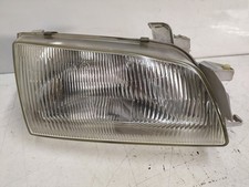 082121156R phare droit TOYOTA