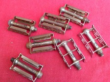 LOT DE PEDALES DE VELOS ANCIENS (73)