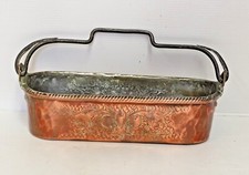 PETIT JARDINIERE CUIVRE ET FER FORGER MAIN XIXème ANIMAUX ET BLASON