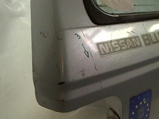 Malle/Hayon arriere NISSAN