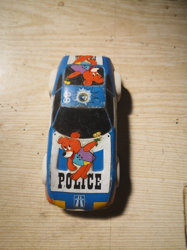 Voiture police joustra - , en