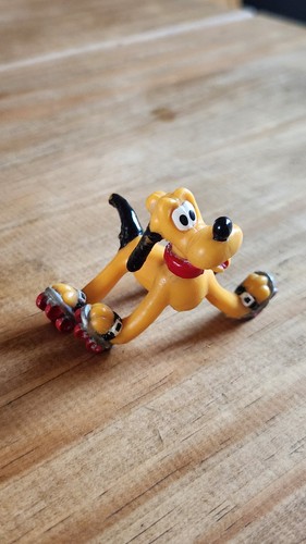 Figurine pluto disney - figurine, patins