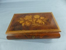 Ancienne boite a bijoux musicale , mouvement SANKYO JAPAN  , testé OK