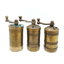 Lot de 3 anciens petits MOULIN