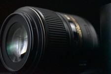 [1 Yr Warranty] Nikon AF-S MICRO NIKKOR 105mm F/2.8G ED VR Lens from JAPAN 7947