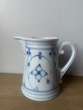 ancien petit pichet en