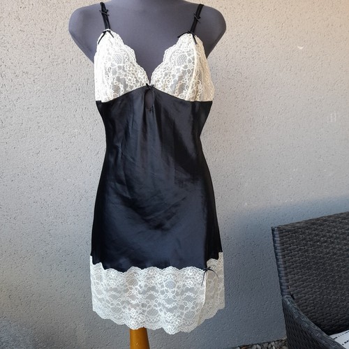 Combinaison nylon fond robe - combinaison,