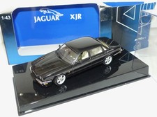 JAGUAR XJR Noir AUTOART 1:43