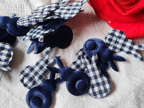 Lot lapins bleu carreau - lapins,