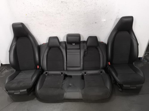 Interieur complet mercedes - complet,