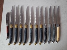 laguiole lot de 12 couteaux.