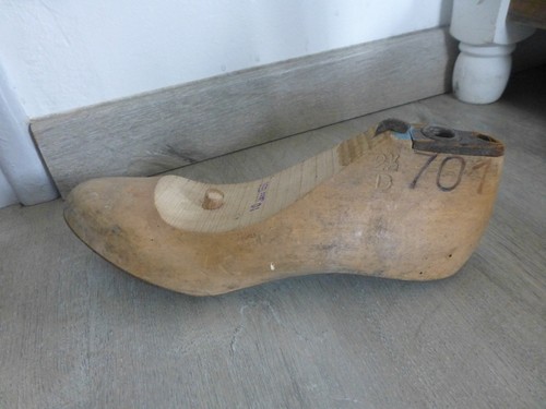 Ancien outil coordonnier forme - outil,