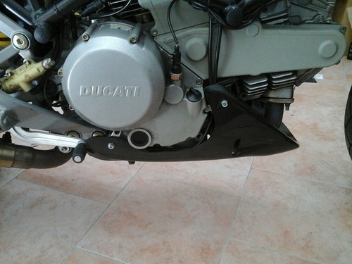 Coquille carbone ducati - coquille,