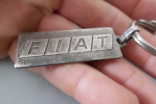 Porte clef key - -ring, voiture