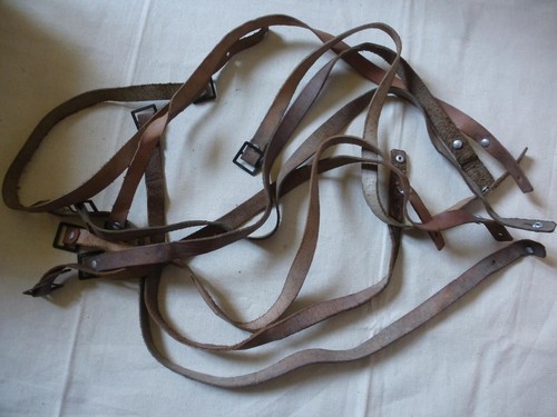 Jugulaire cuir fauve - , casque