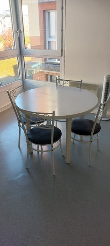Lot table 4 chaises - lot,