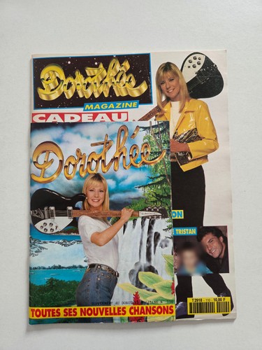 Revue dorothée magazine - revue,