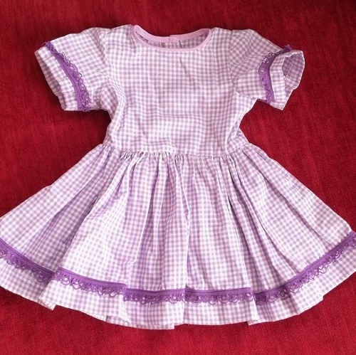 Robe pour poupée - , ancienne