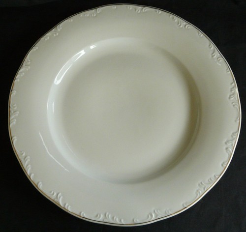 Assiette porcelaine blanche - assiette,