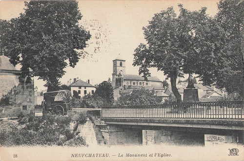 Neufchateau monument eglise - 88,