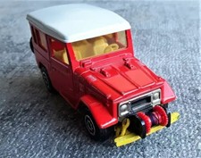 Land cruiser 4x4 Majorette Toyota BJ45 AVEC TREUIL intact old  1/36 série 3000
