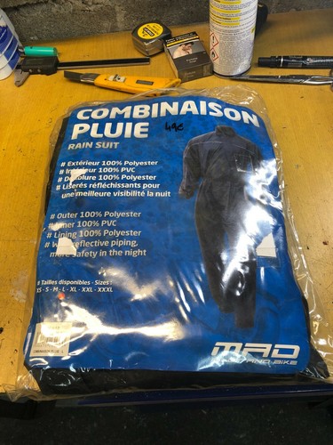 Combinaison une piece pluie - une,