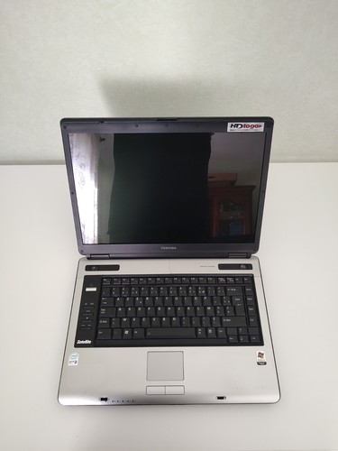 Portable toshiba satellite - pc,