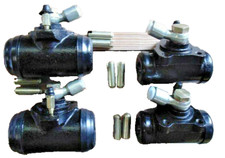 Unimog 404  jeu 4 Cylindres Roue pont avant et arrière