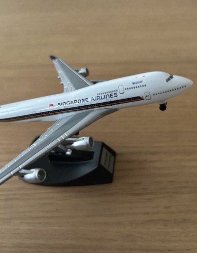 Boeing 747 400 singapore - 747-400,