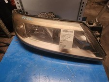 Optique avant principal droit