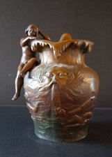 Vase en étain cuivré