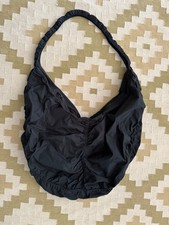 Hebbeding Large Lightweight Black Handbag Tote Zipper NWOT