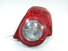 FEU ARRIERE DROIT 95952067