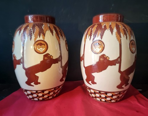 Paire vases aux singes - vases, "aux