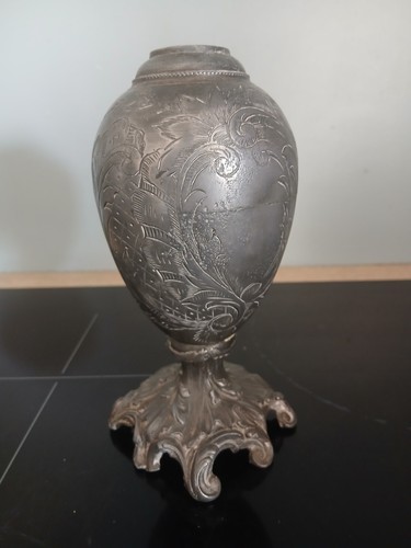 Ancienne petite lampe motif