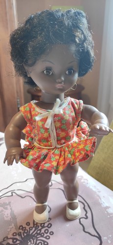Poupée noire bella modèle - noire,