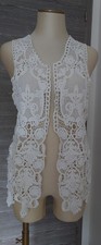 GILET  FRED SABATIER  DENTELLE