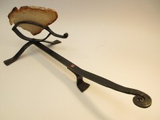 GRILLE PAIN DE CHEMINEE FER