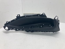 CARÈNE PÉDANE DROITE YAMAHA