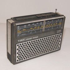 Vintage 4 Band Radio ITT Tiny Transistor Radio c 1970