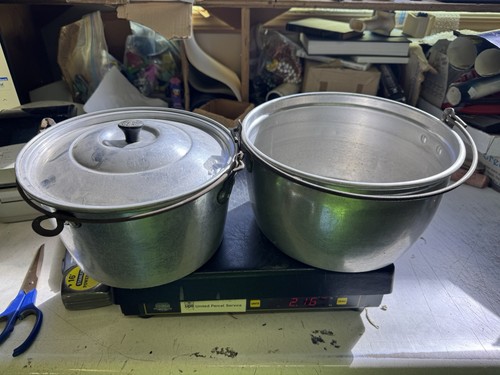 Vintage aluminum pot - vintage, arrow