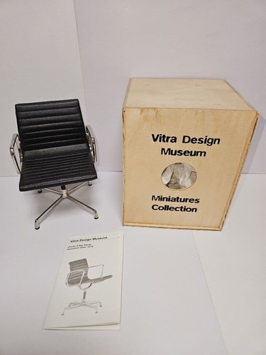 Chaise miniature aluminium - miniature, en