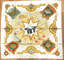 UNUSED! VTG HERMES LA MAGIE Carre 90 Silk Foulard Scarf Ivory Gold Orange #y5105