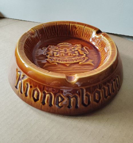 Ancien cendrier - ,