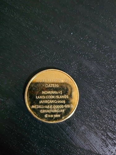 Médaille presentant des - presentant,