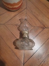Lampe à huile ancienne en