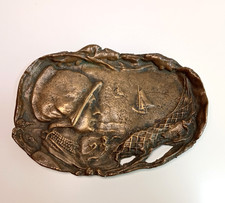 Cendrier bronze ancien / femme