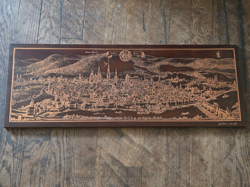 Plaque murale cuivre sur bois - sur,